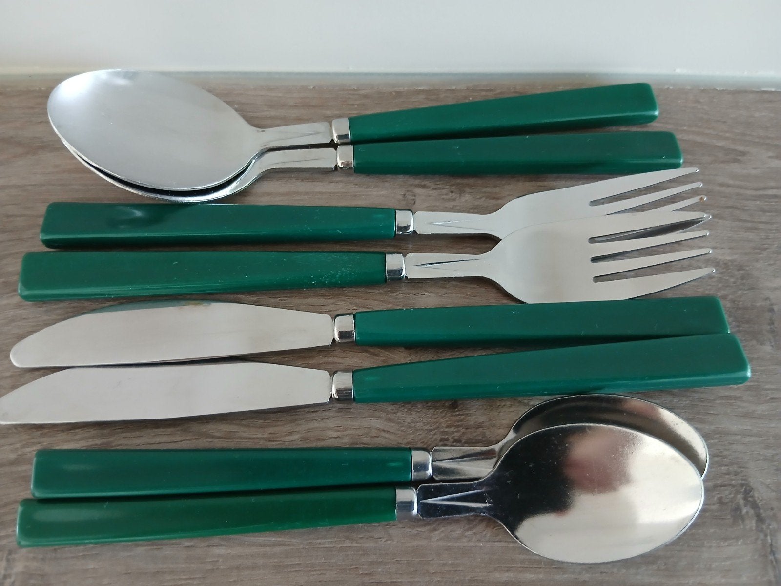 Camping bestekset, 8 delig, 3,50 euro, Ophalen of Verzenden, Zo goed als nieuw, Rvs of Chroom, Bestekset