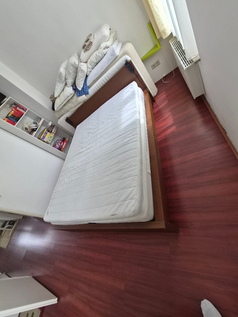 Bed Ikea Malm Bruin 160x200 Elektrisch lattenbodem, Ophalen, Bruin, Tweepersoons, Zo goed als nieuw