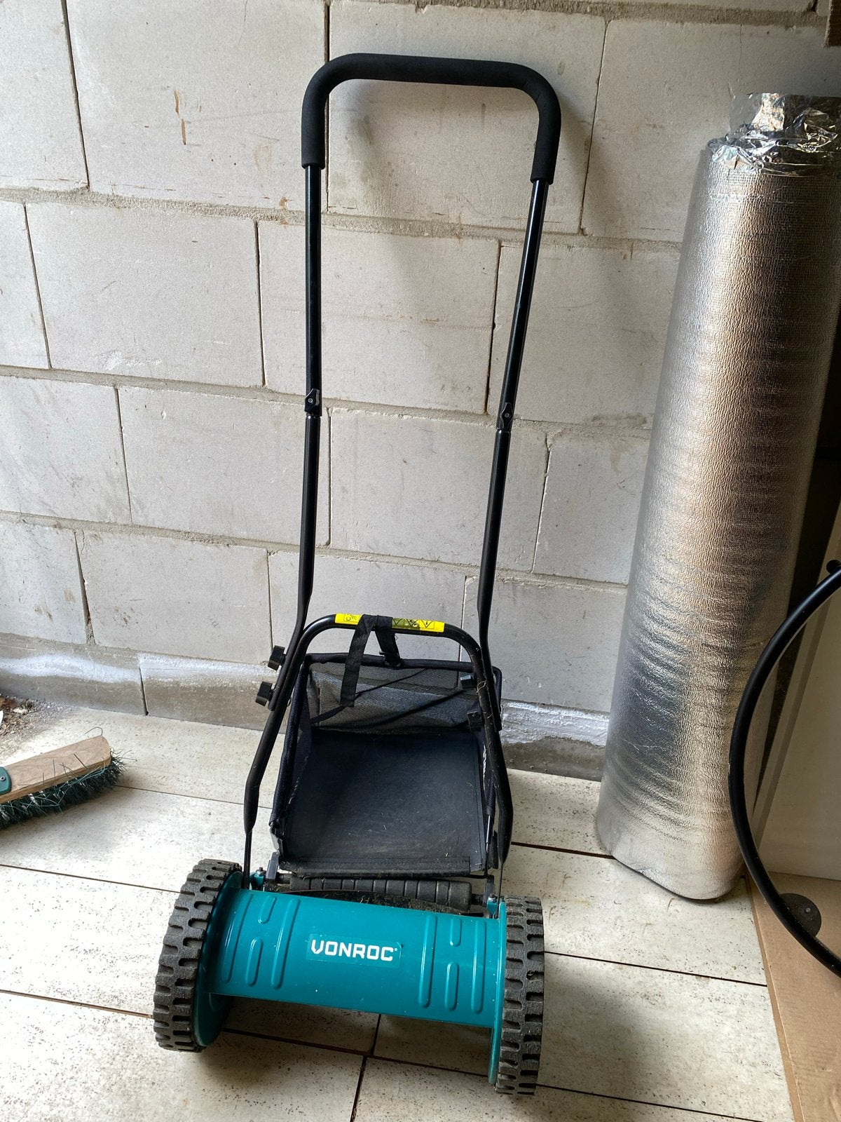 Vonroc handgrasmaaier met opvangbakje, Ophalen, Zo goed als nieuw, Handgrasmaaier, Opvangbak