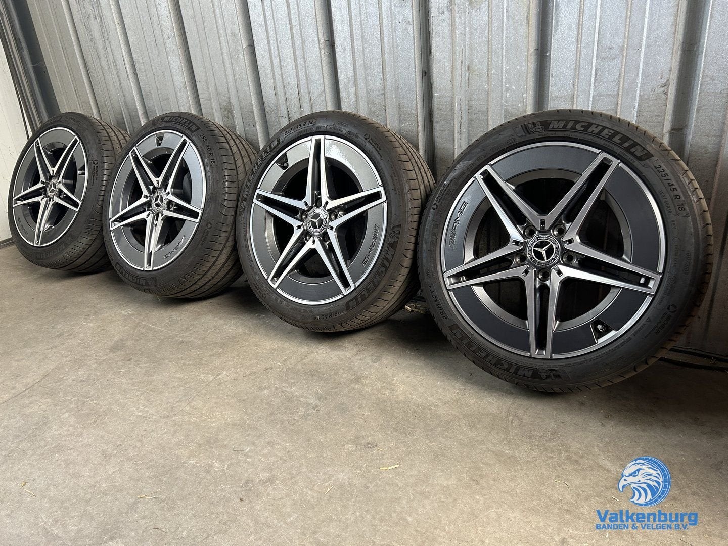 7-8mm! Originele Mercedes AMG C300E Hybrid W206 18 inch bree