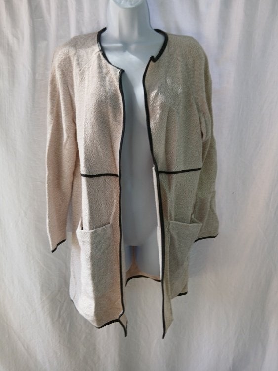 Gaaf beige wit jasje met zwarte rand mt S merk Stradivarius, ., Beige, Ophalen of Verzenden, Zo goed als nieuw