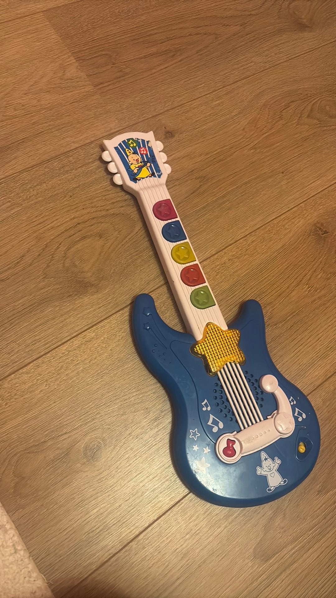 Bumba gitaar, Ophalen, Gebruikt, Jongen of Meisje