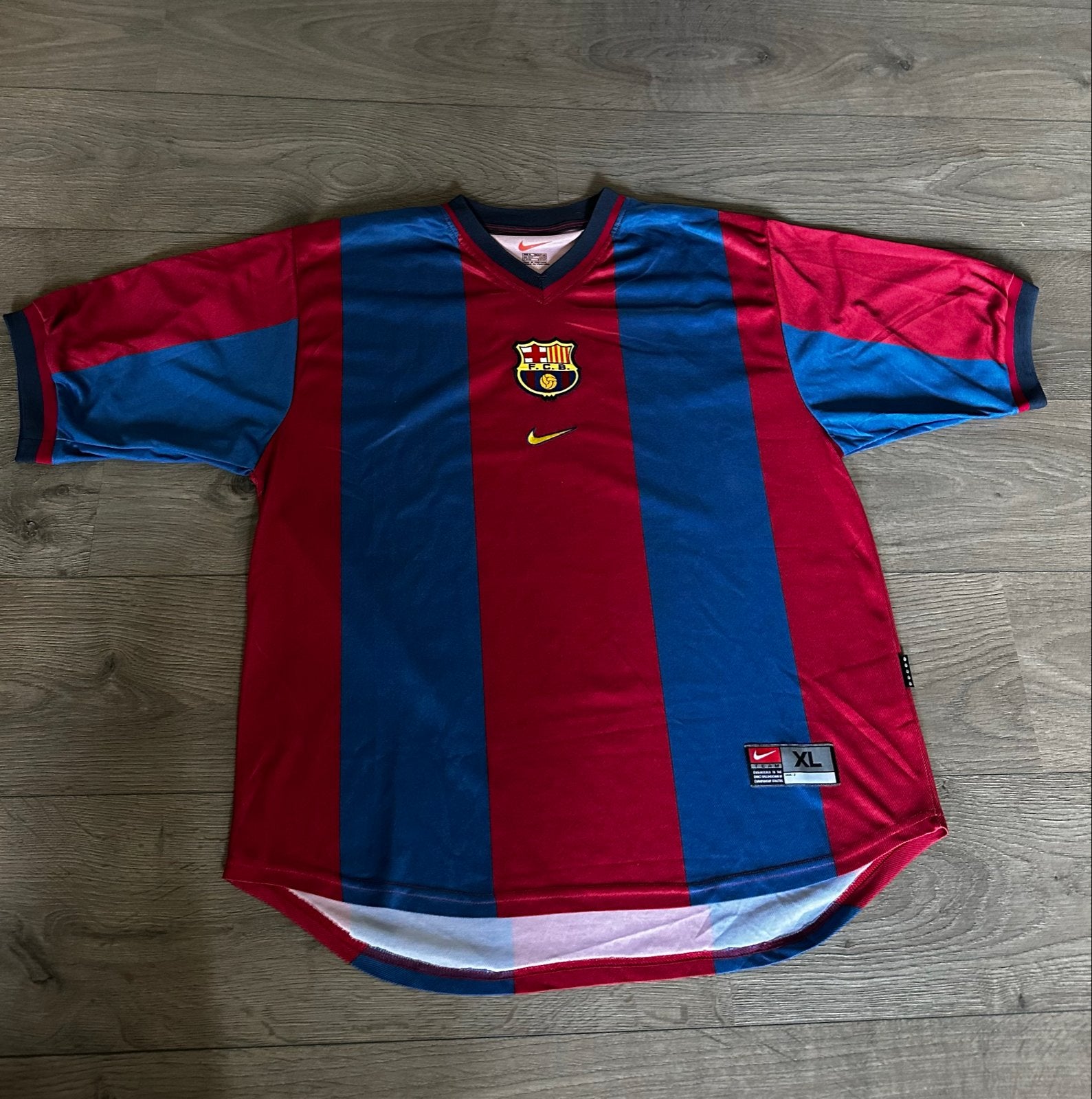 Vintage FC Barcelona Thuisshirt Nike XL, Kleding | Heren, Sportkleding, Meerkleurig, Maat 56/58 (XL), Ophalen of Verzenden, Zo goed als nieuw