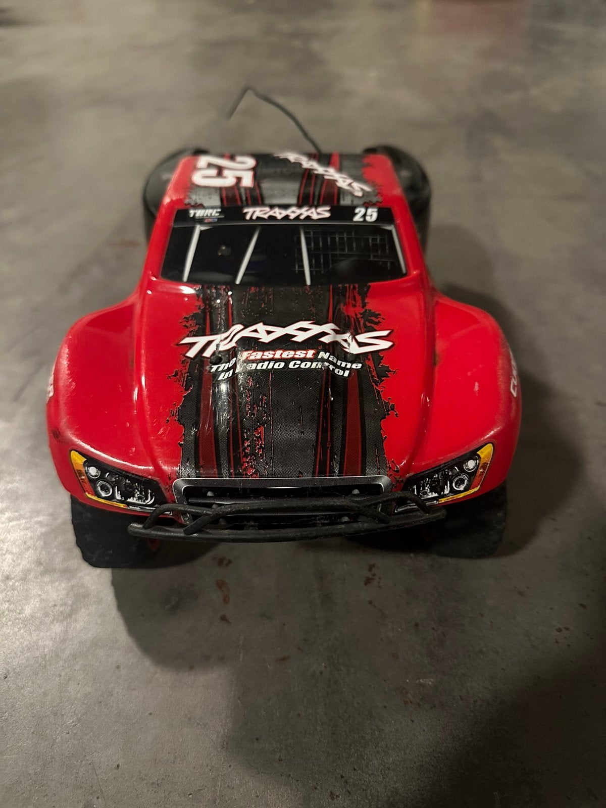 Traxxas Slash 4x4 1/16, Elektro, Auto offroad, Ophalen of Verzenden, Zo goed als nieuw