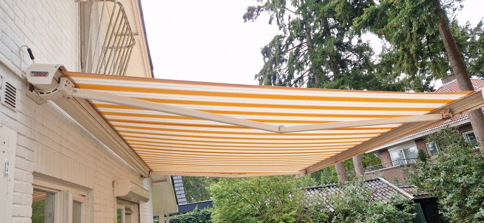 Elektrisch zonnescherm met afstandsbediening 4.50X3, Ophalen, Gebruikt, Elektrisch, 150 tot 300 cm