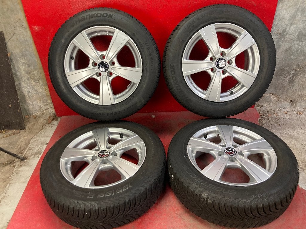 Winterbanden Volkswagen Polo Audi A1 185/65R15, Gebruikt, 15 inch, ., Banden en Velgen