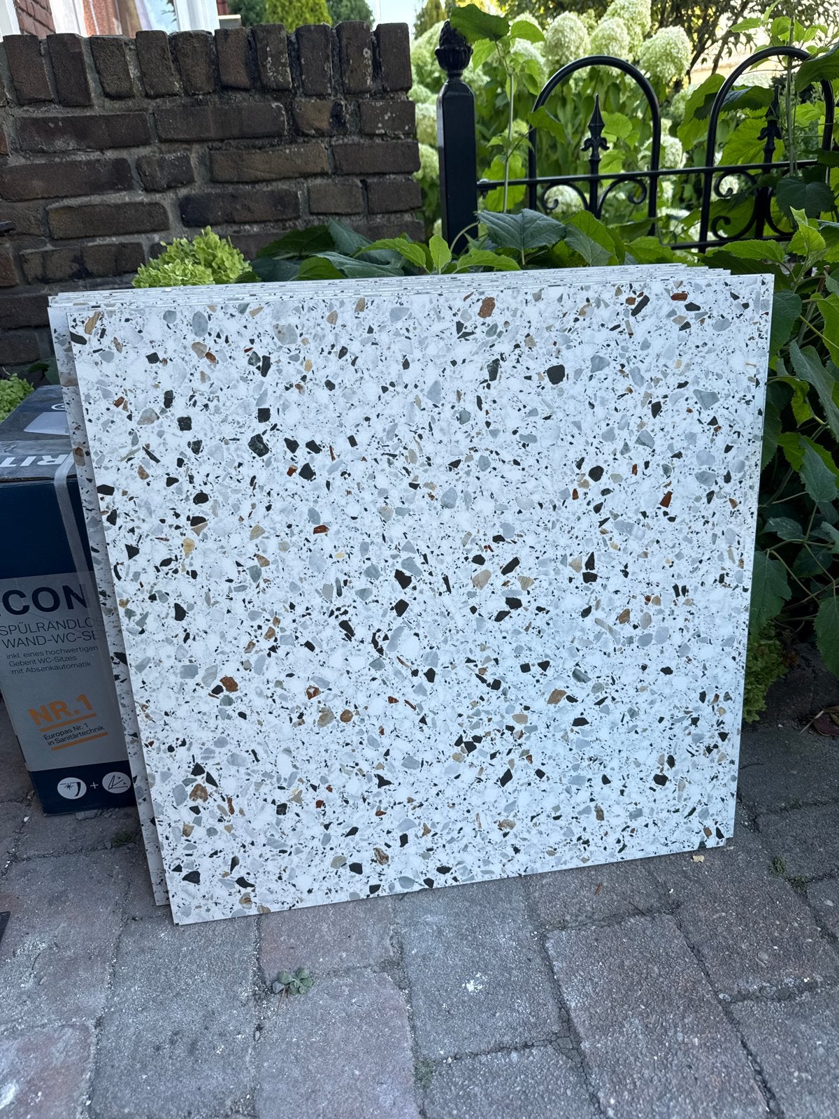 GRATIS AFHALEN Terrazzo Look Tegels - Nieuw en Ongebruikt, Doe-het-zelf en Verbouw, Tegels, Ophalen, 60 cm of meer, Keramiek, Nieuw