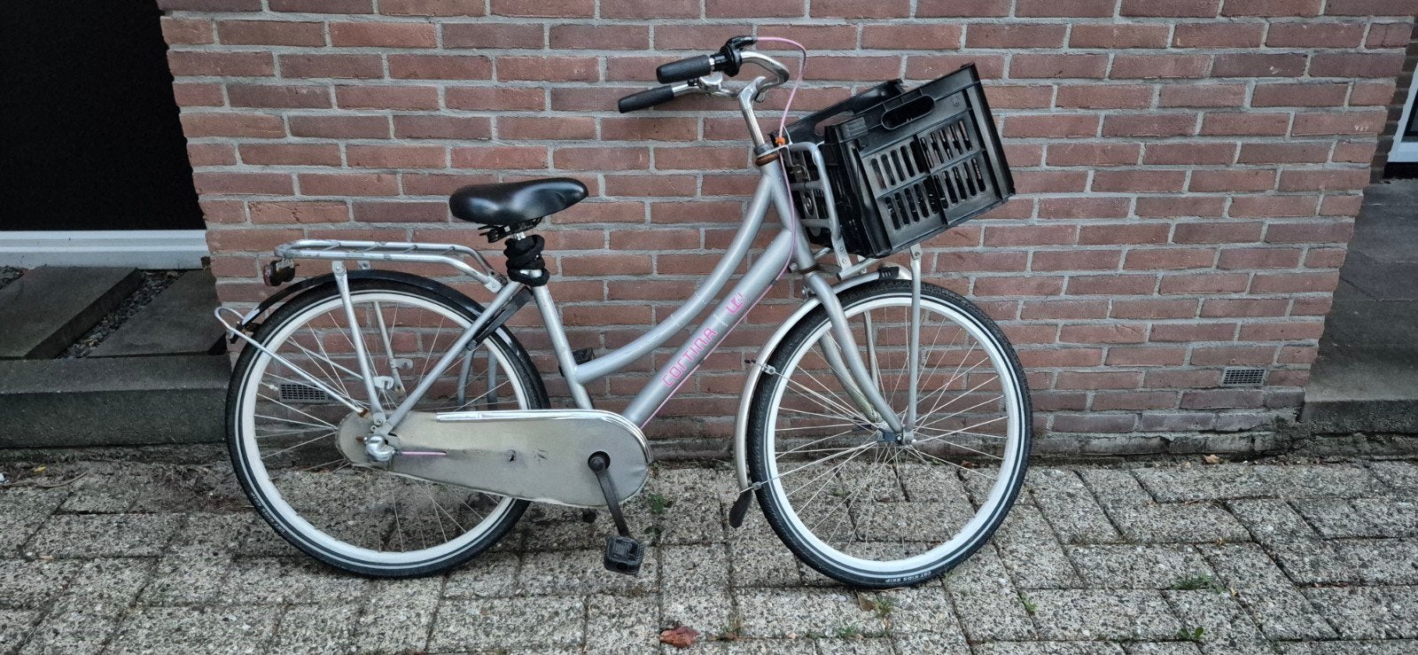 Cortina Transport Meisjesfiets 26 inch - Opknapper, Fietsen en Brommers, Fietsen | Meisjes, Gebruikt, 26 inch of meer, Versnellingen