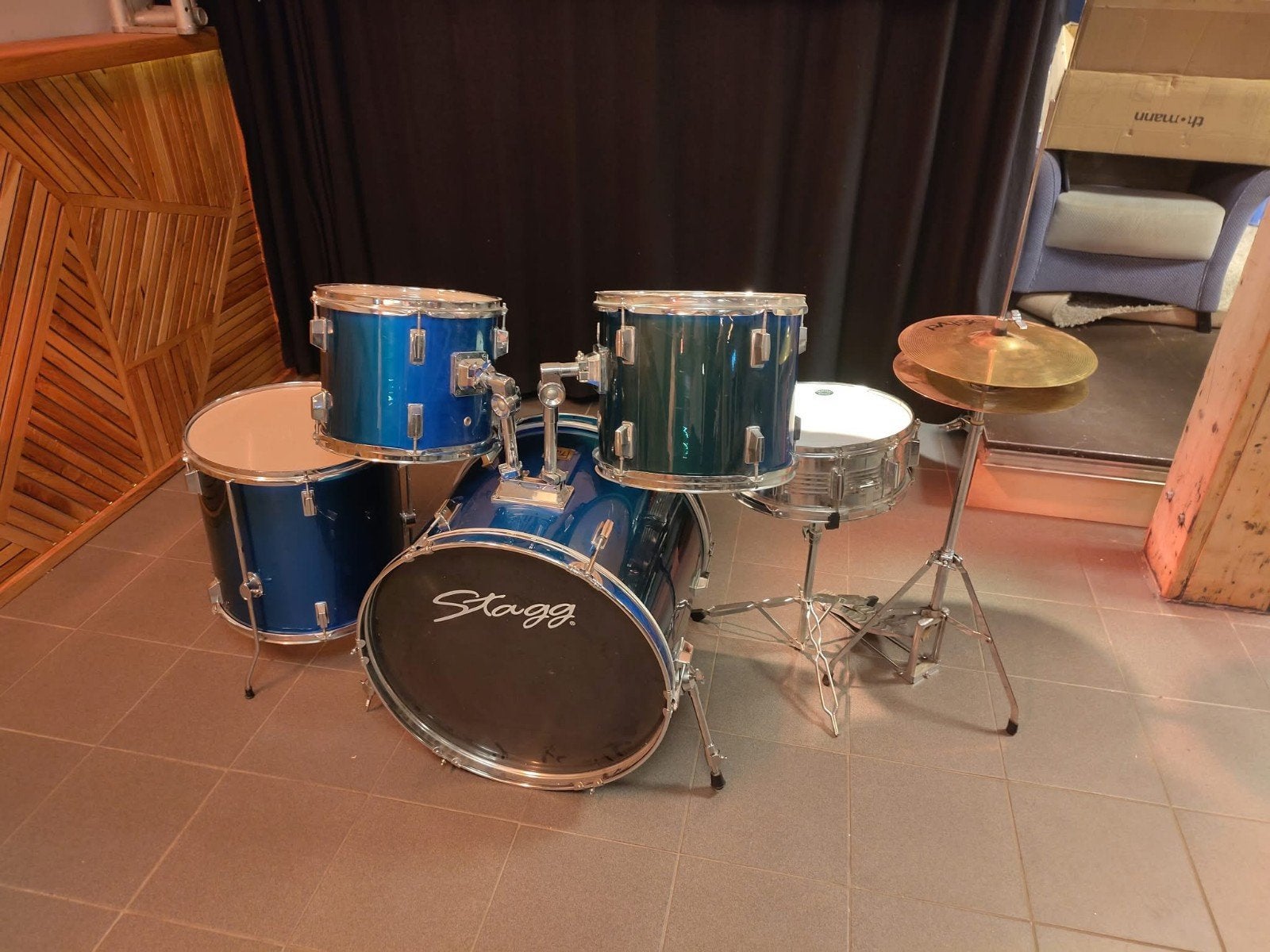 Starters drumstel - Compleet en klaar om te spelen!, Ophalen, Gebruikt, Overige merken