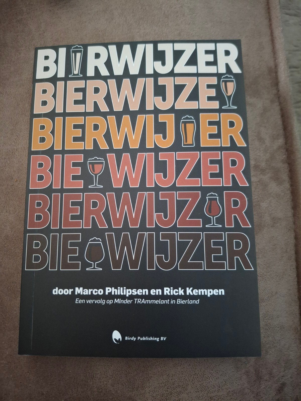 diverse boeken (bierwijzer,  500 cocktails), Ophalen of Verzenden, Nieuw
