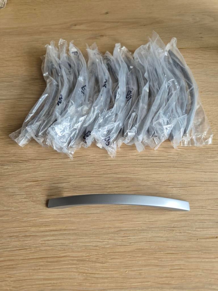 Handgrepen keukenkastje / keuken lade / kastjes, Huis en Inrichting, Keuken | Keukenelementen, Minder dan 50 cm, Overige kleuren