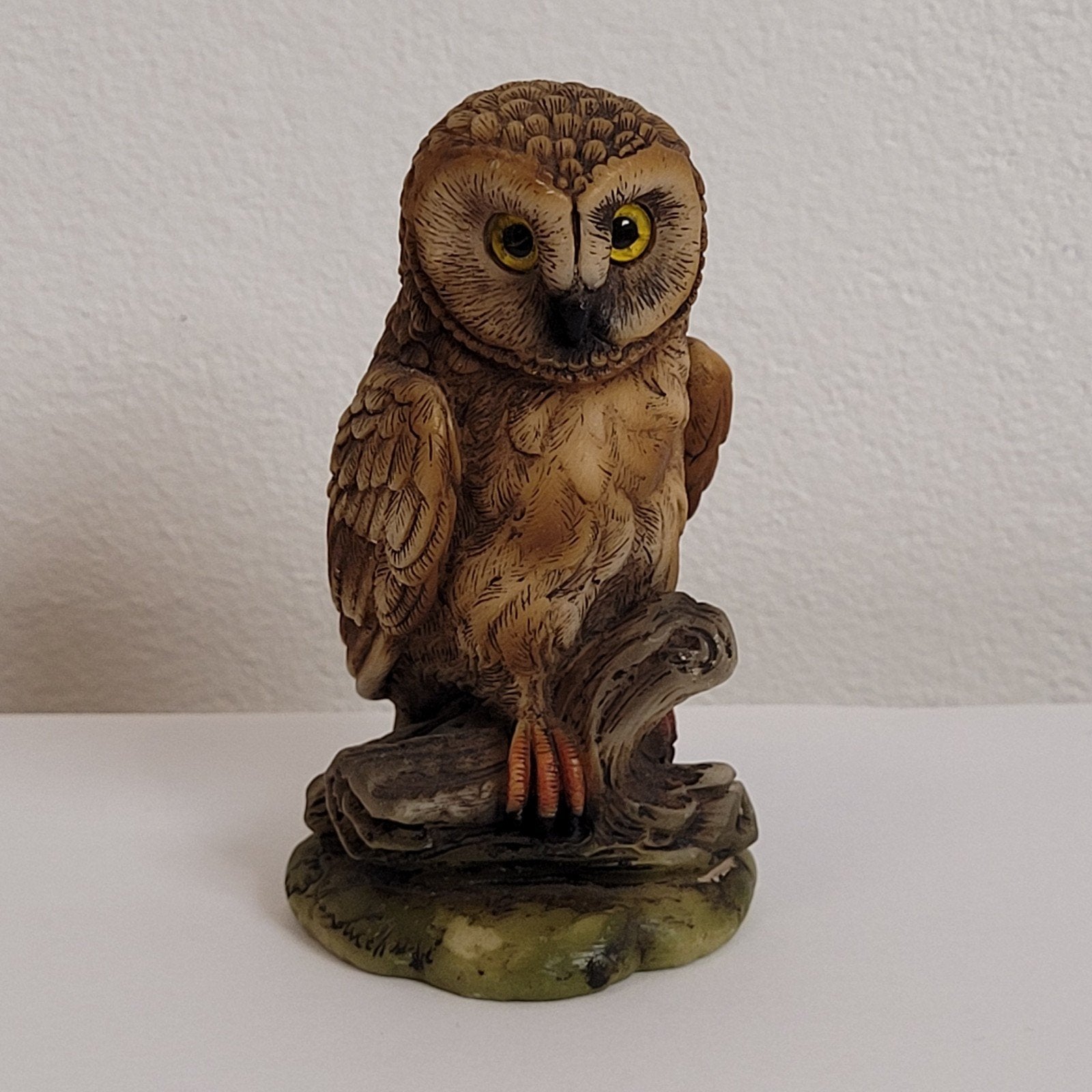 A. Lucchesi uilenbeeldje kunsthars 11 cm, Ophalen of Verzenden, Zo goed als nieuw, Dier