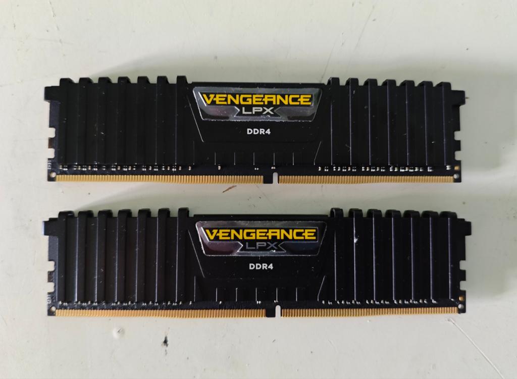 Corsair Vengeance LPX 16GB DDR4 3000Mhz RAM geheugen, Computers en Software, RAM geheugen, DDR4, Ophalen of Verzenden, Zo goed als nieuw