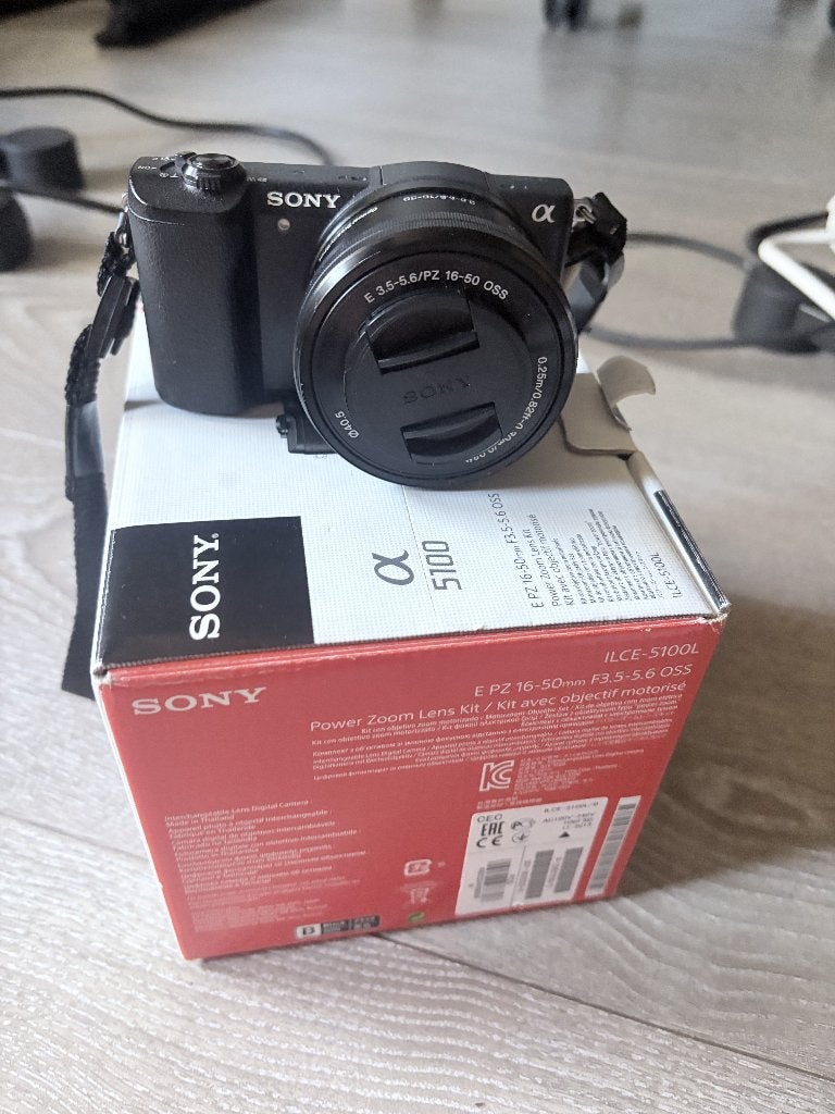 Sony A5100 camera, Ophalen of Verzenden, Zo goed als nieuw, Sony, 8 keer of meer