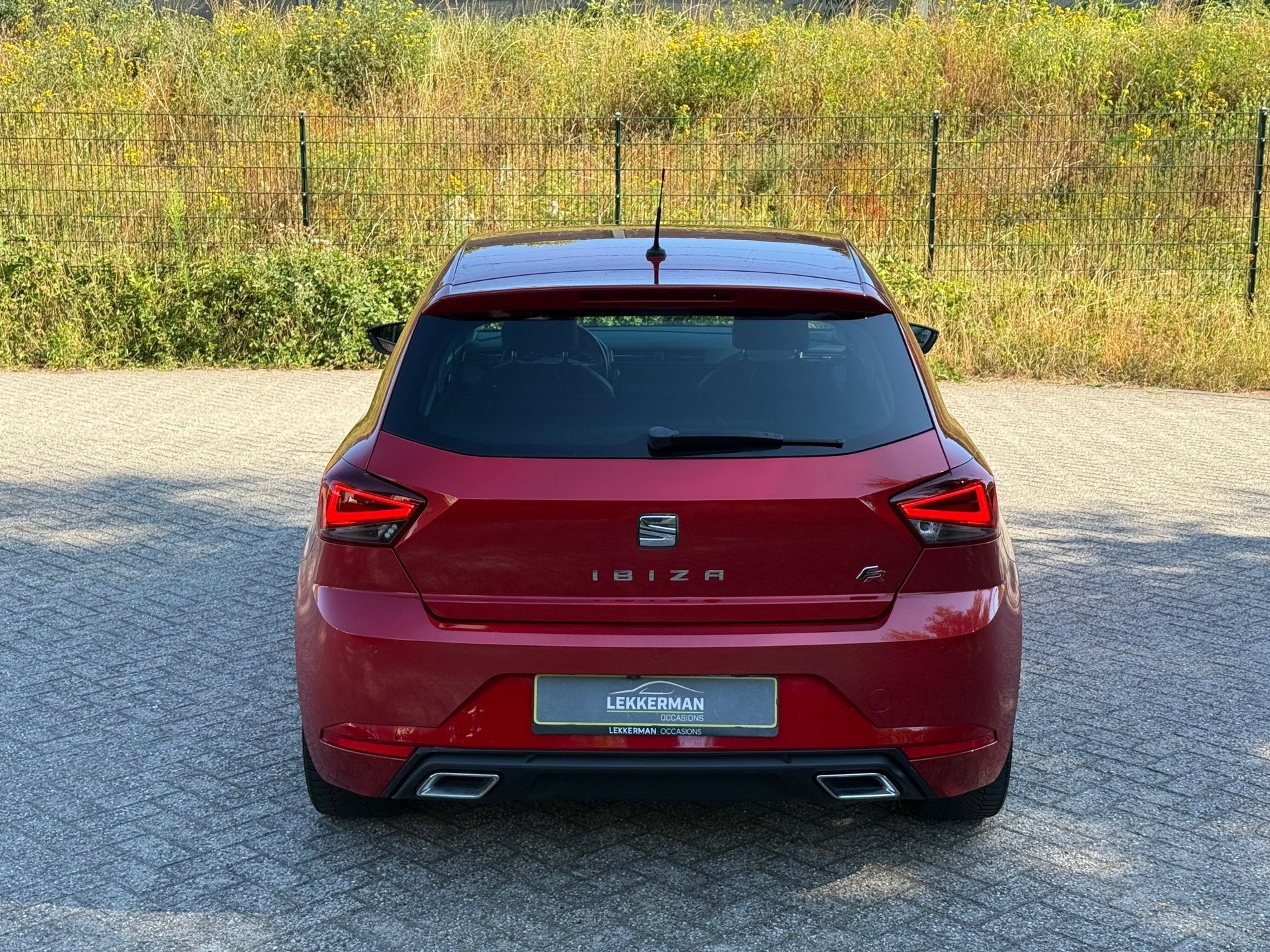 SEAT Ibiza 1.0 TSI FR CAMERA I ALCANTARA I LED I CRUISE I PD, Gebruikt, 95 pk, Alcantara, Ibiza