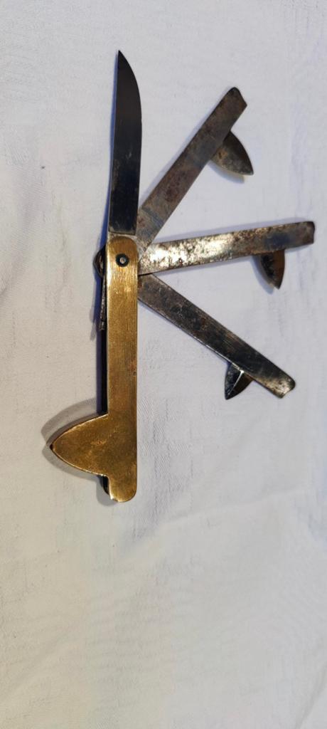 Antiek aderlaatmes gereedschap vlijm, Ophalen of Verzenden