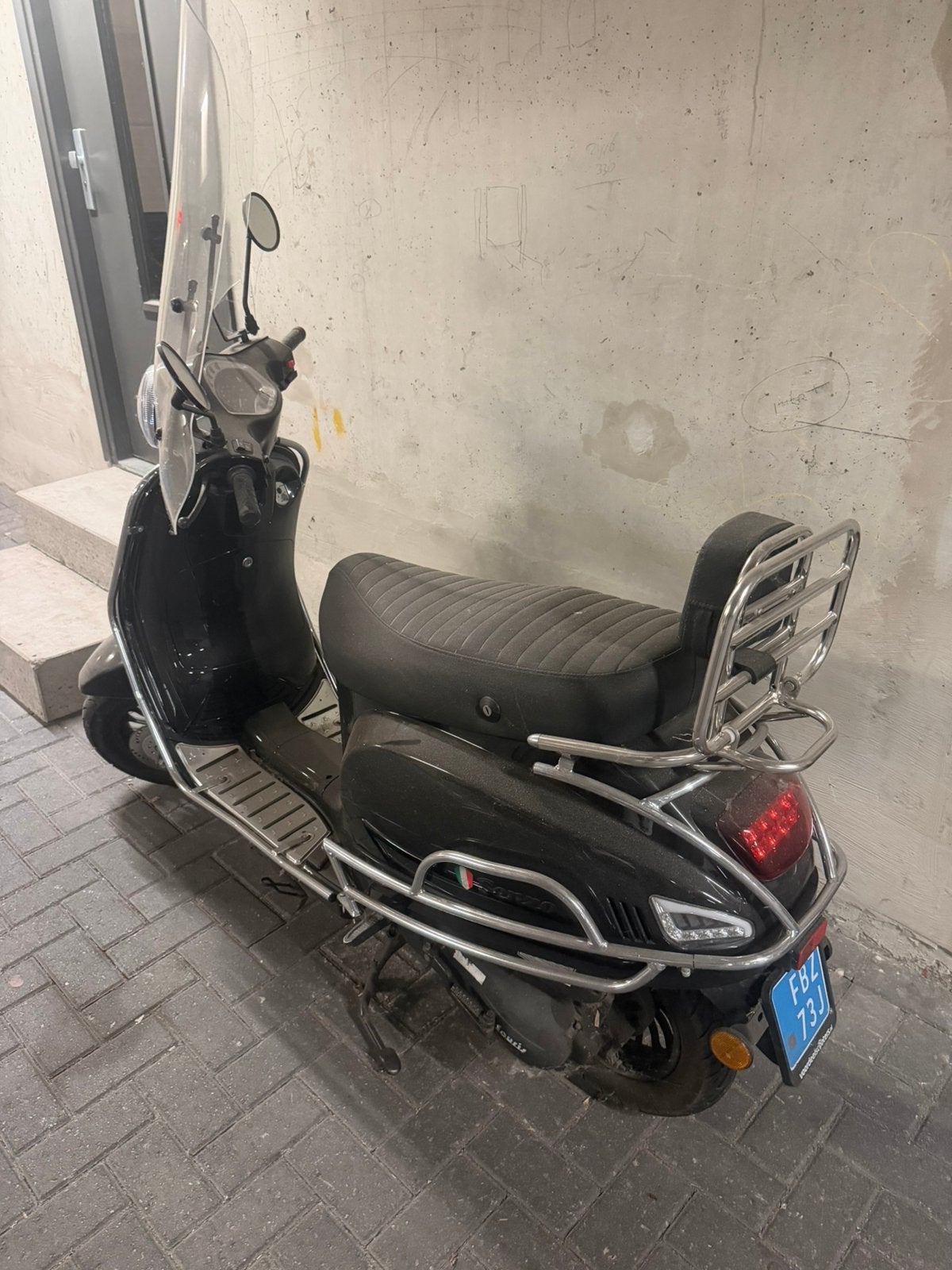 Senzo riva lux 2020 - 6930km START NIET!, Ophalen, Zo goed als nieuw, Benzine, Overige merken