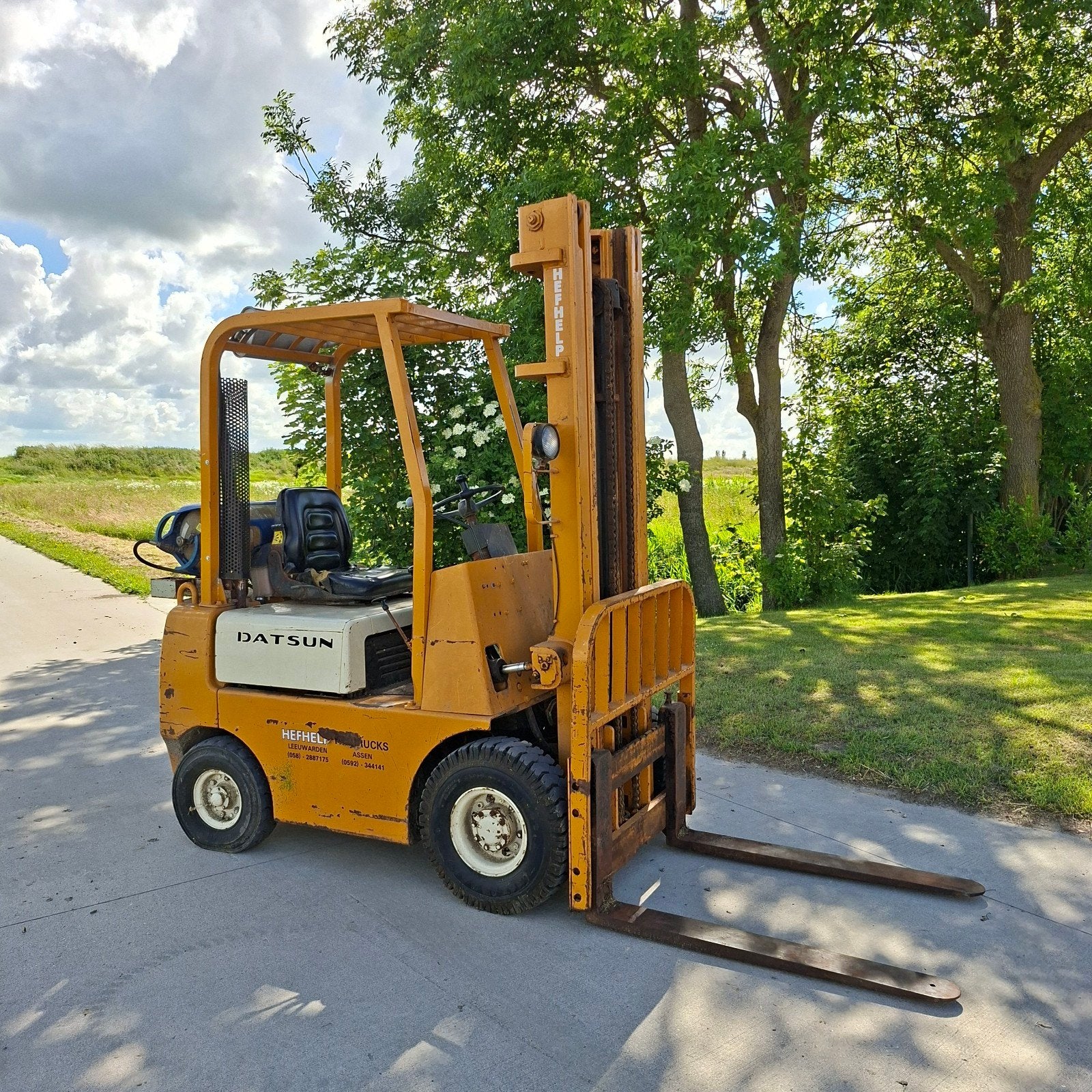 Te koop heftruck Nissan / Datsun 1.5 ton lpg met luchtbanden, LPG, Ruwterrein, Ophalen of Verzenden, 1000 tot 2000 kg