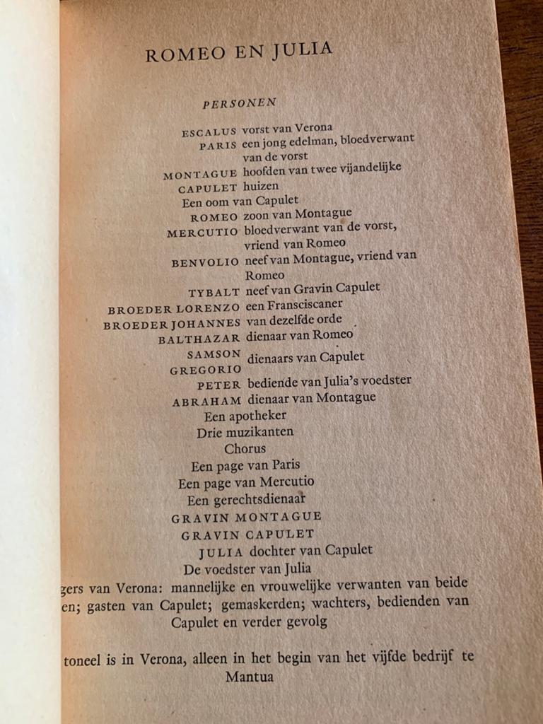 De Toneelspelen van William Shakespeare - Bruna, Ophalen of Verzenden, Gelezen, Nederland