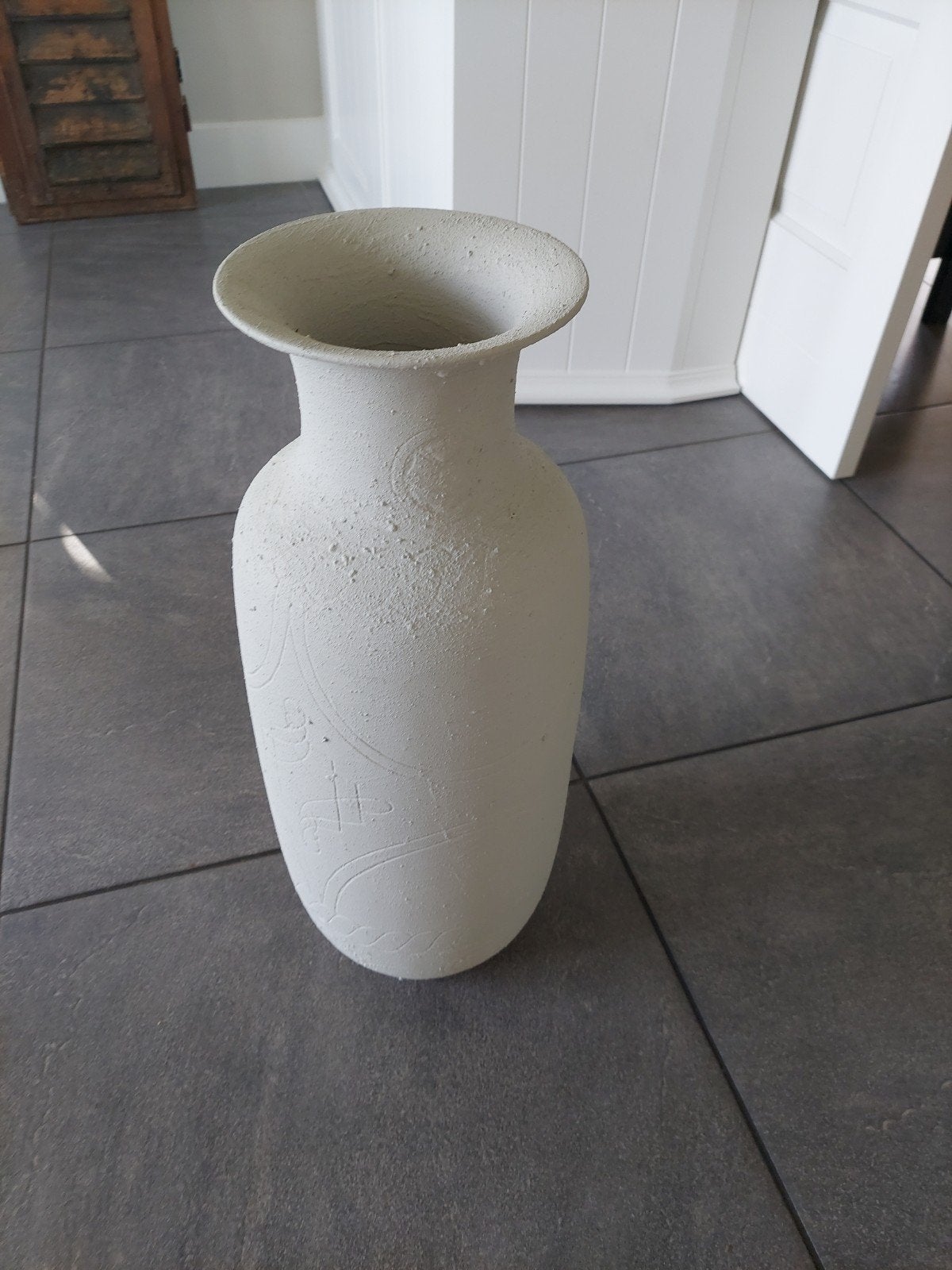 Grote vaas stenen beige hoge vaas boeketvaas, Ophalen of Verzenden, Zo goed als nieuw, Overige kleuren, Aardewerk of Porselein