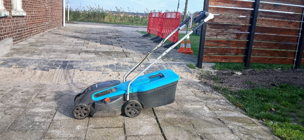 Gardena elektrische grasmaaier met opvangbak, Tuin en Terras, Ophalen, Cirkelmaaier, Gebruikt, Elektrische grasmaaier