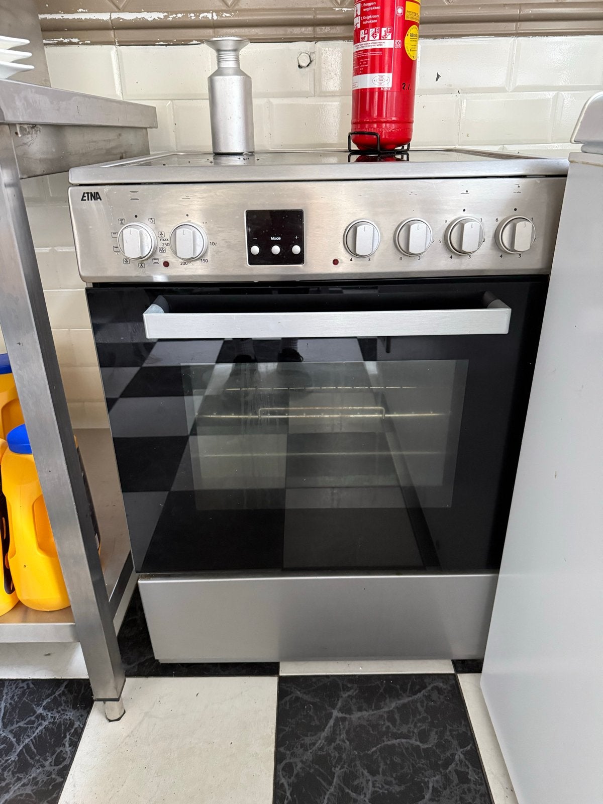 ETNA Vrijstaand Elektrisch Fornuis met Oven, Witgoed en Apparatuur, Ophalen, Gebruikt, 60 cm of meer, 4 kookzones