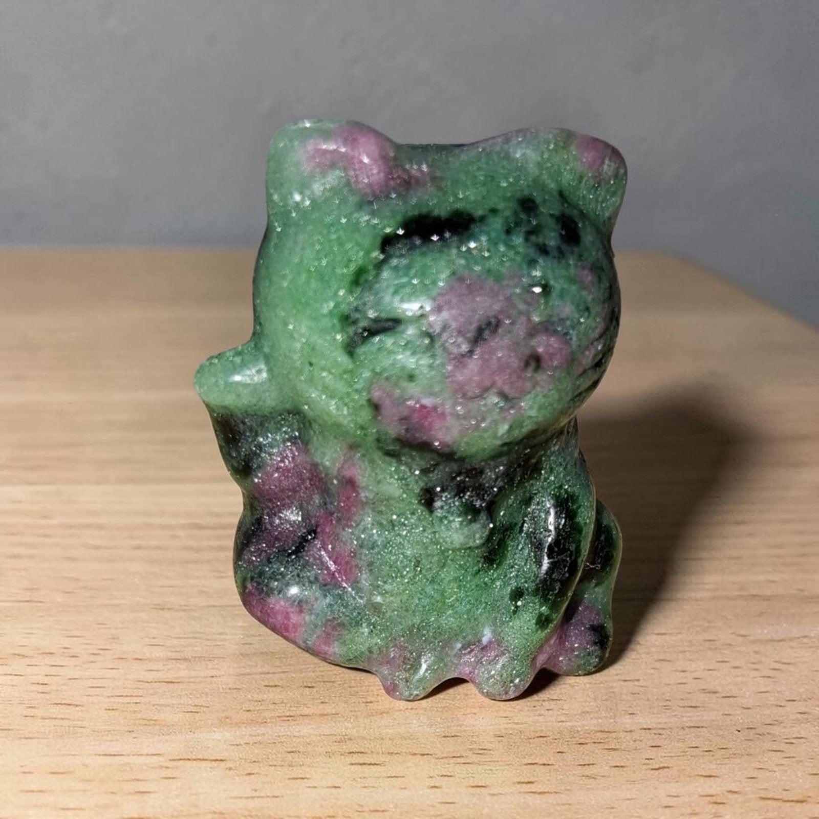 Robijn in zoisiet katje, Ophalen of Verzenden, Mineraal