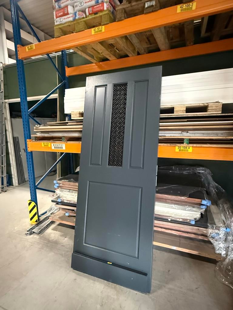 Weekamp voordeur hardhout nieuw WK1436 ral 7016 met rooster, Doe-het-zelf en Verbouw, Deuren en Horren, 80 tot 100 cm, 215 cm of meer