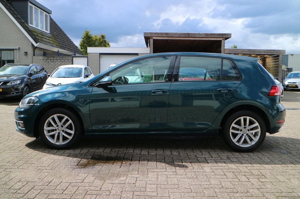 Volkswagen Golf 1.0 TSI Comfortline | PDC | Stoelverwarming, Gebruikt, 610 kg, 49 €/maand, Bedrijf