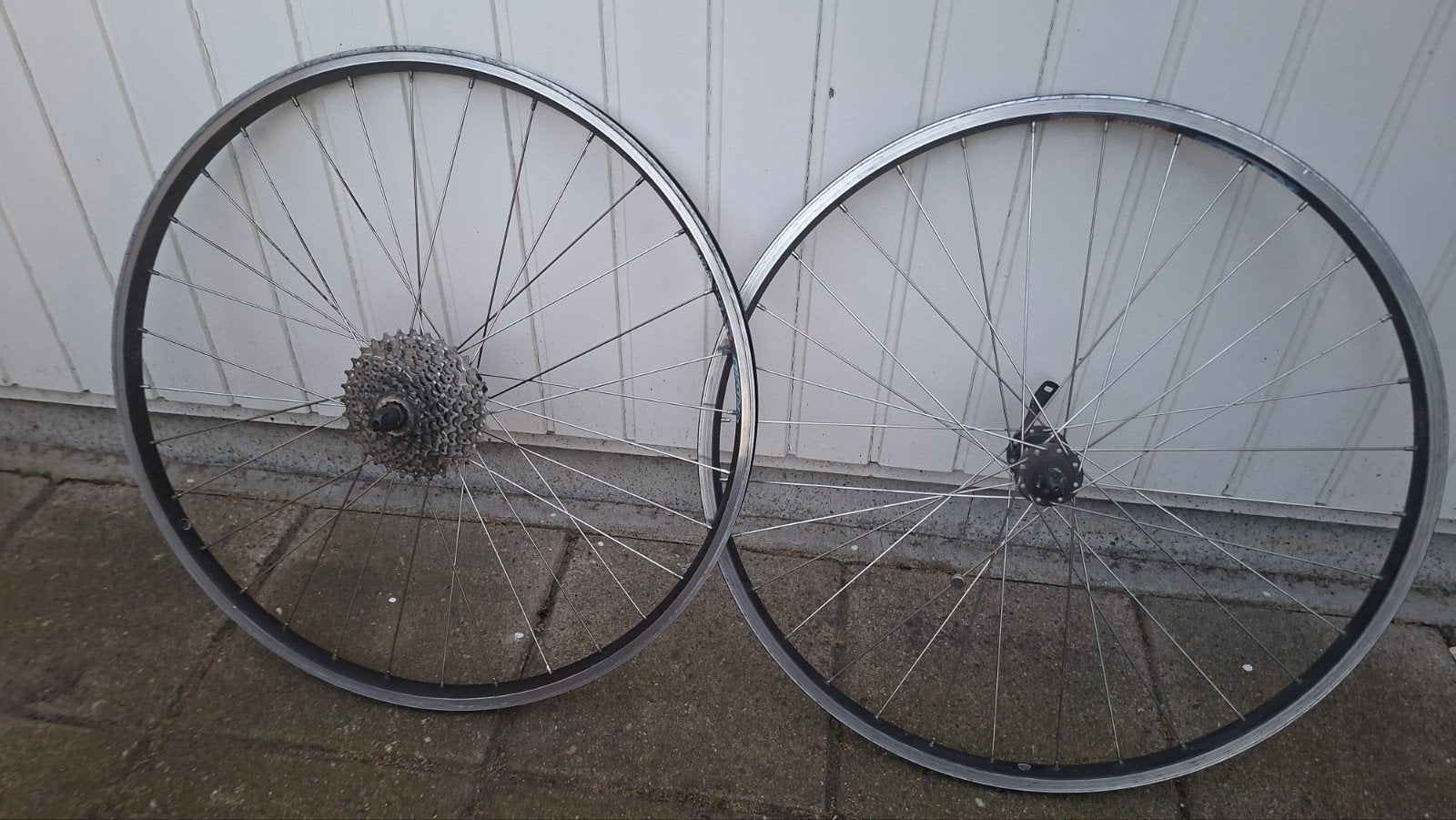 Shimano Deore fietswielen met cassette, Aluminium, Toerfiets, Ophalen, Wiel