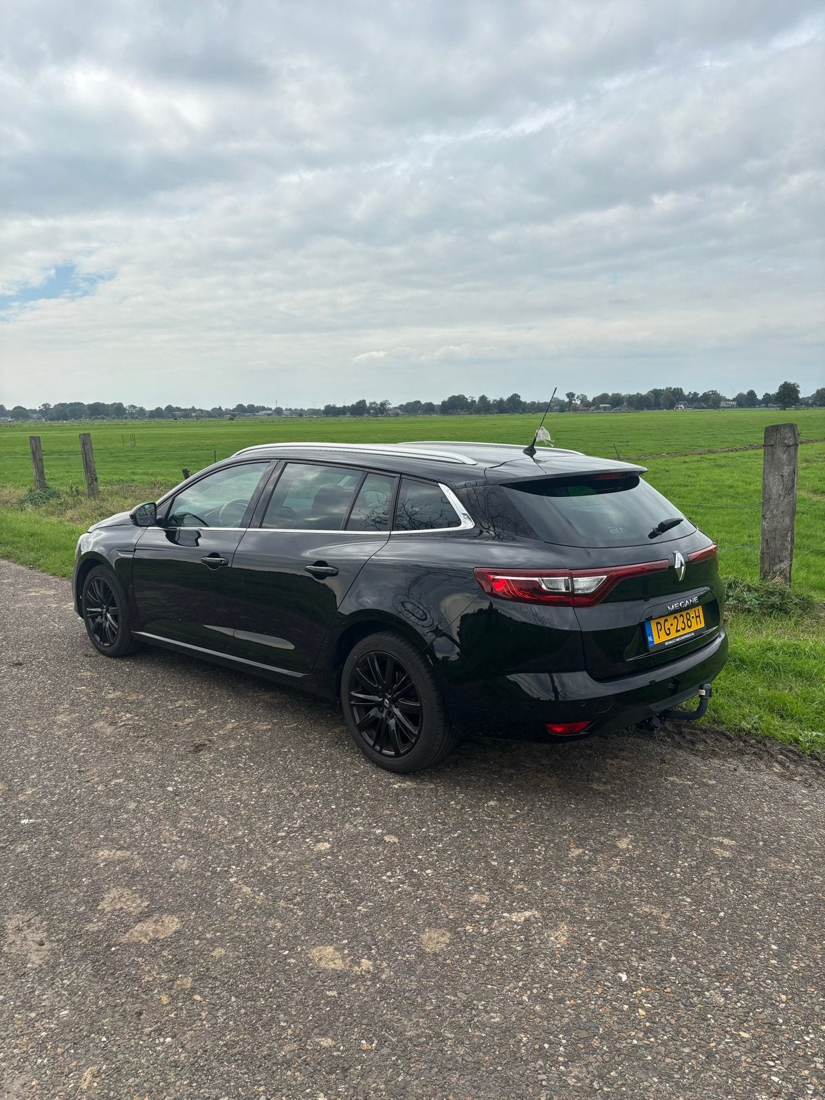 Foto 7 van Renault Mégane 1.2 Energy TCe 130pk 2017 Zwart