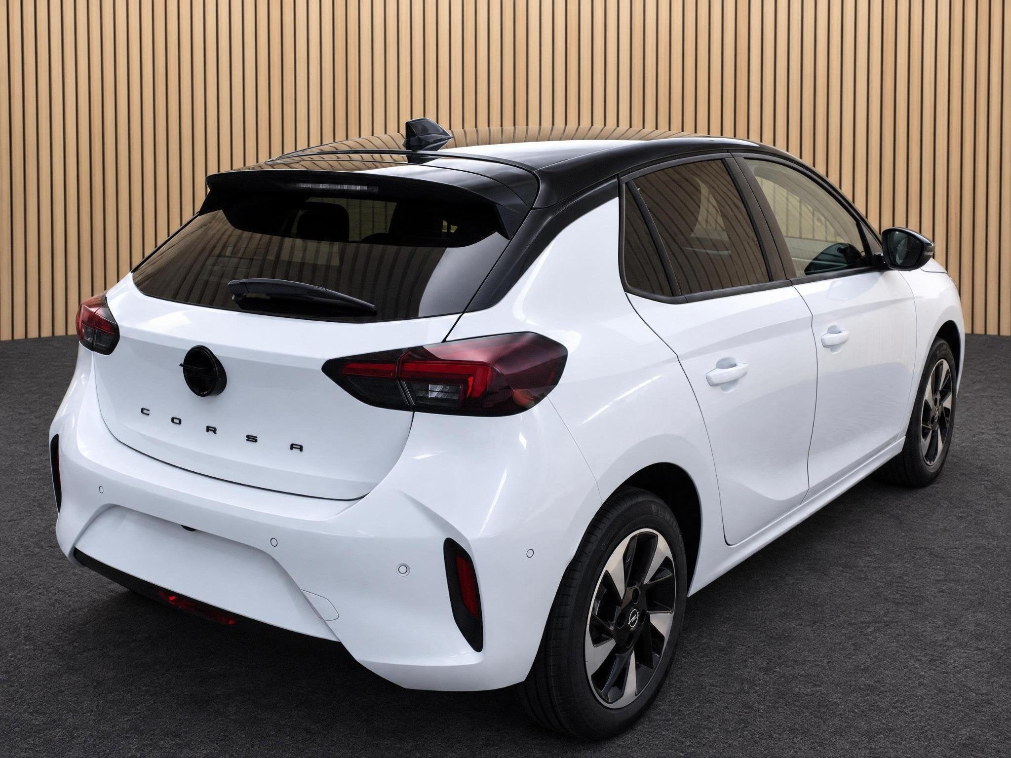 Opel Corsa Electric Long Range GS 51 kWh VOORRAAD KORTING, Auto's, 12 maanden, Stof, 156 pk, 429 km