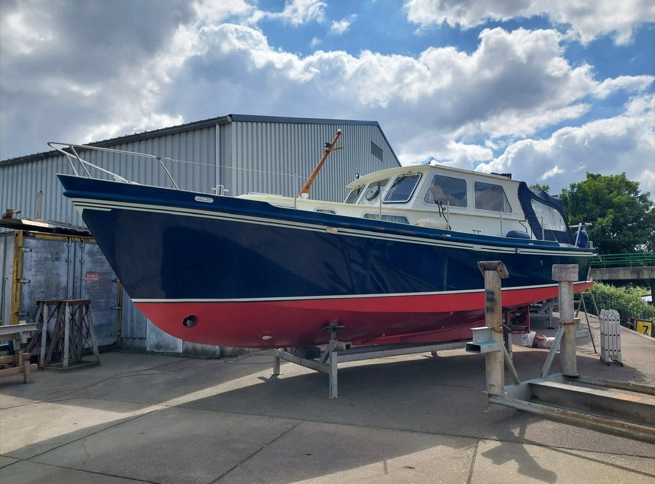 Bergumermeer kruiser (TOPSTAAT), Watersport en Boten, Motorboten en Motorjachten, Staal, Overige merken, 11 m, Binnenboordmotor