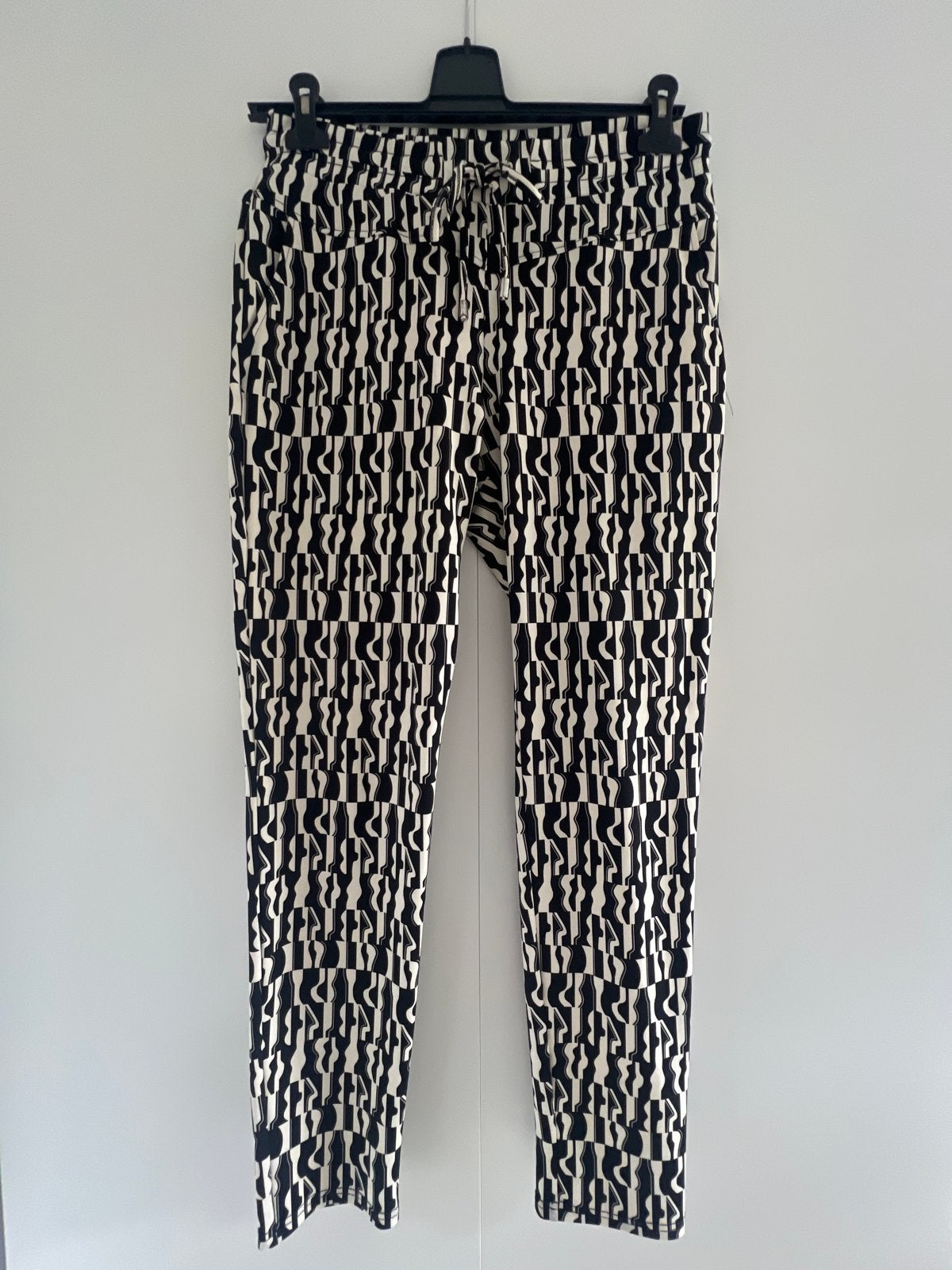 ANDCOWOMAN travelbroek met print - Maat L, Zwart, Maat 42/44 (L), &Co Woman, Ophalen of Verzenden