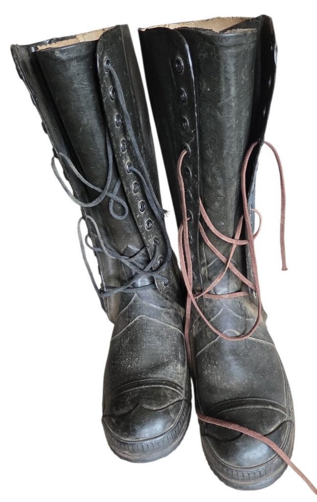 a set off US Engineer knee high rubber boots, Ophalen of Verzenden, Amerika, Embleem of Badge