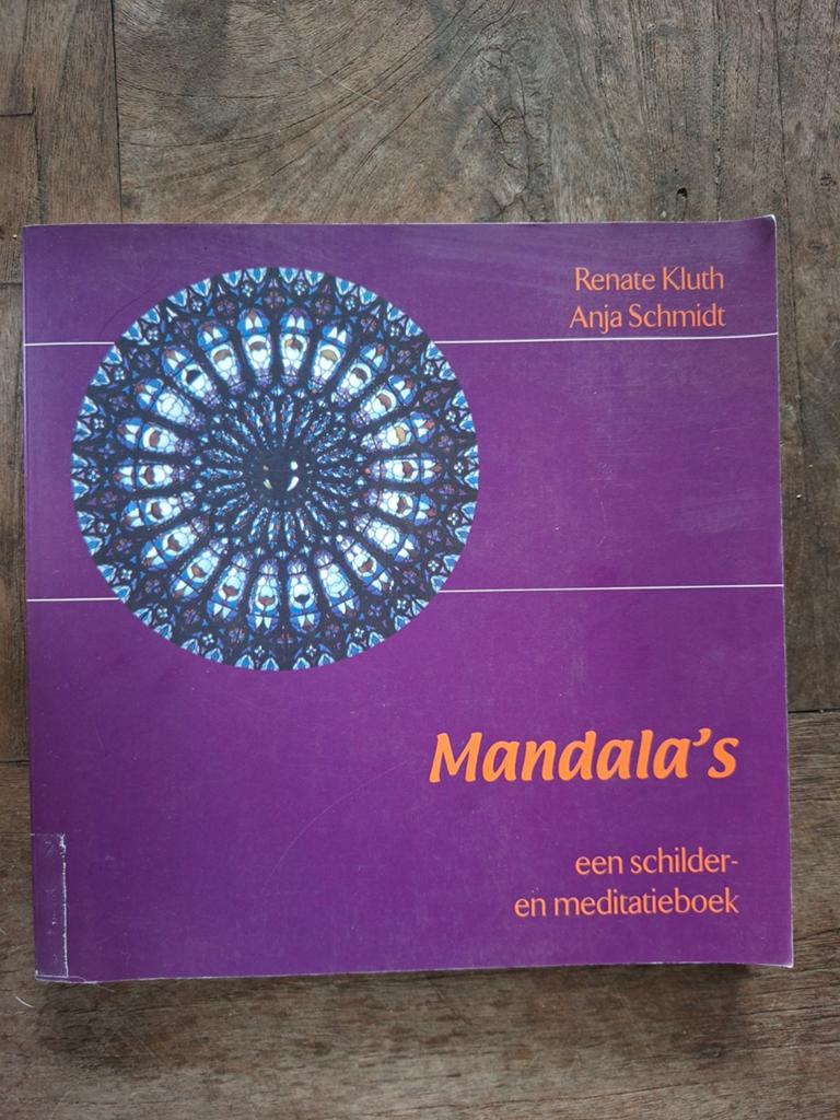 A. Schmidt - Mandala's, A. Schmidt; R. Kluth, Ophalen of Verzenden, Zo goed als nieuw, Instructieboek