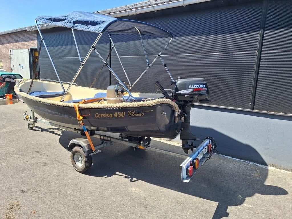 Sloep Corsiva met trailer, Watersport en Boten, Sloepen, Gebruikt, Ophalen of Verzenden, Buitenboordmotor, Polyester