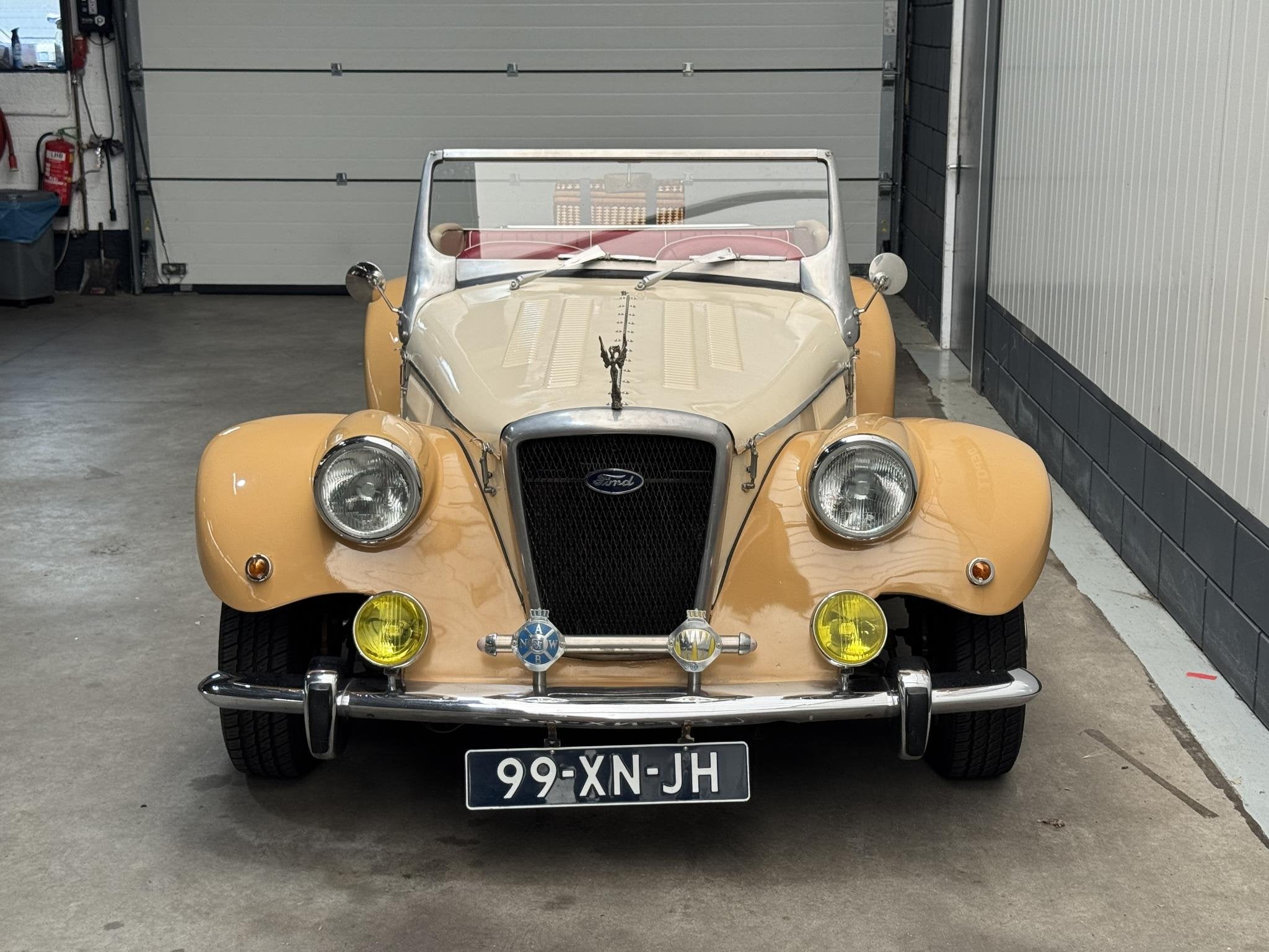 Spartan Cortina 1600 base 1600 BASE Cabrio Oldtimer Uniek In, Auto's, Gebruikt, 4 cilinders, Cabriolet, 4 stoelen