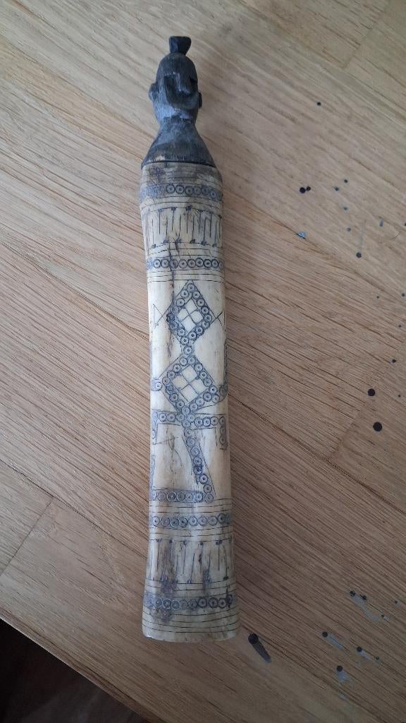 Indonesisch "medicijndoosje", Antiek en Kunst, Curiosa en Brocante, Ophalen of Verzenden