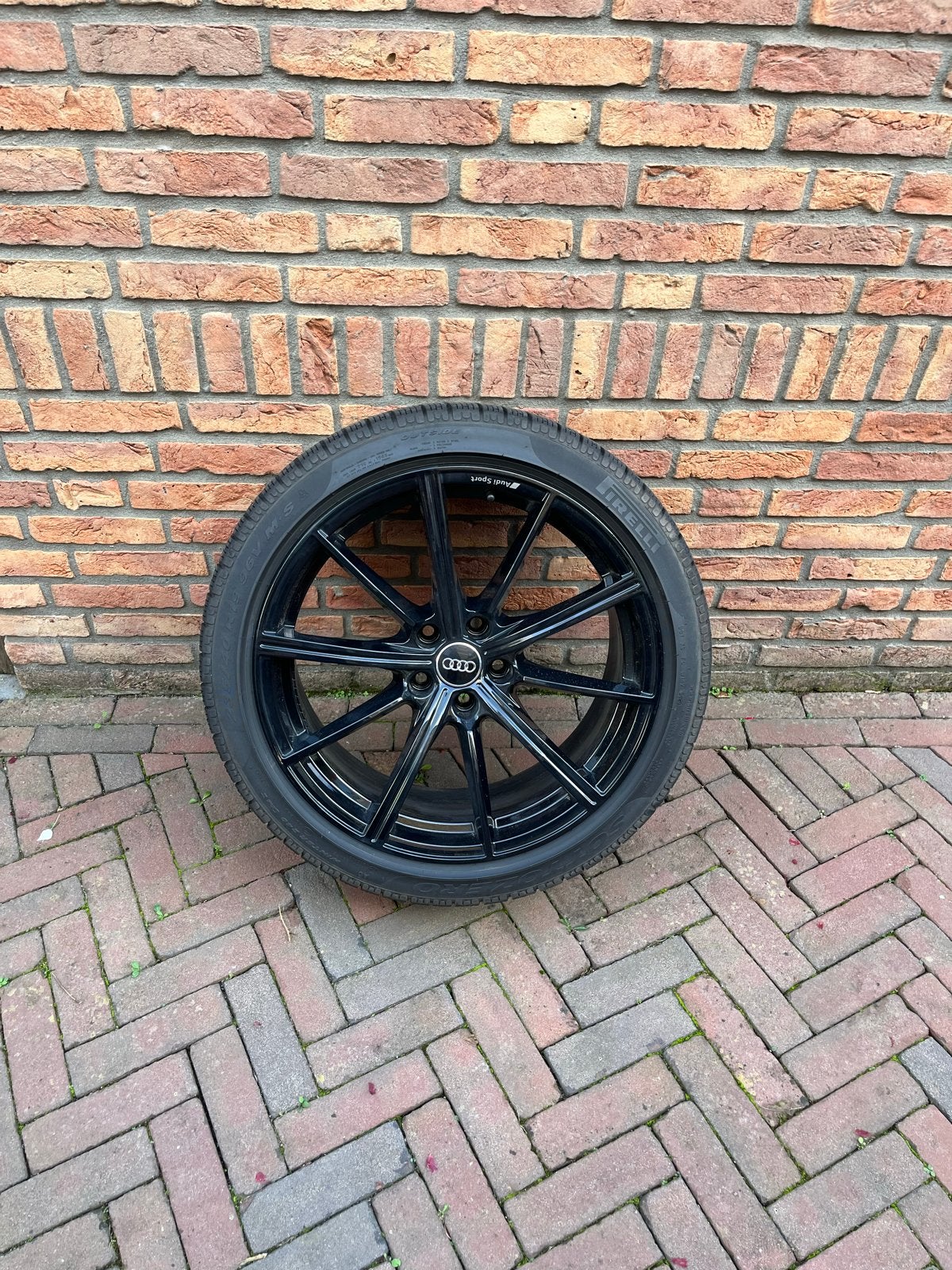 Originele Audi velgen gepoedercoat met banden, 19 inch, Gebruikt, Banden en Velgen, Ophalen of Verzenden