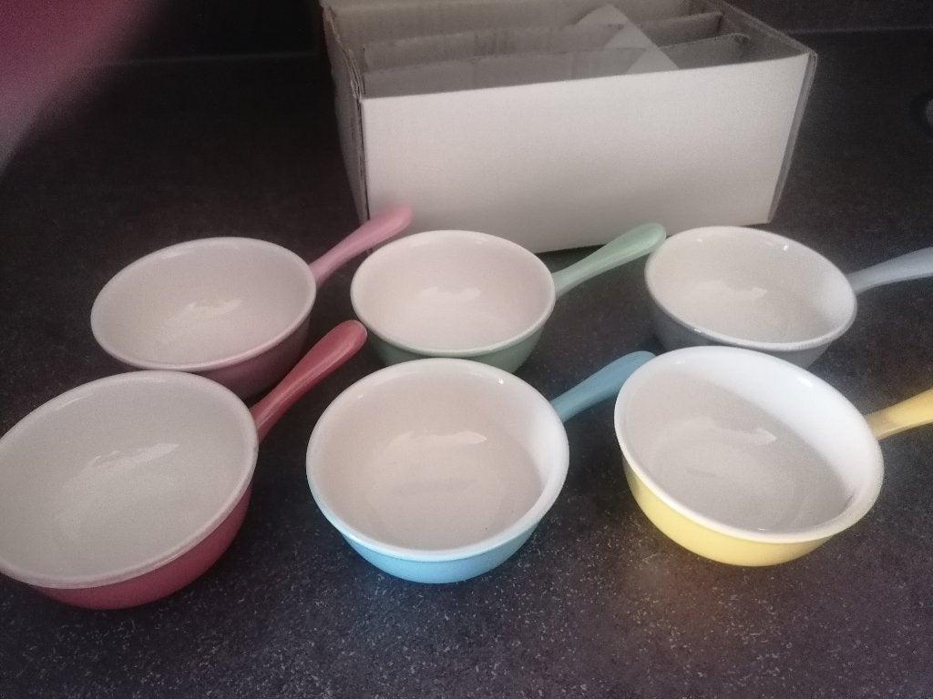 villeroy & boch steel bakjes pastel kleurig nw in de doos, Ophalen of Verzenden