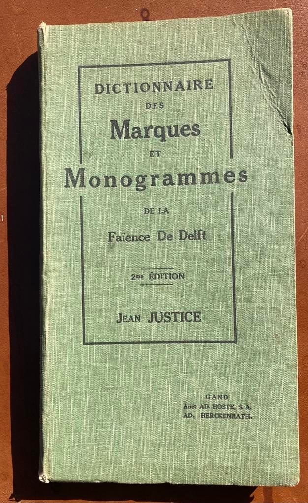 Merkenboek oud Delfts aardewerk 1915, Antiek en Kunst, Antiek | Boeken en Bijbels, Verzenden