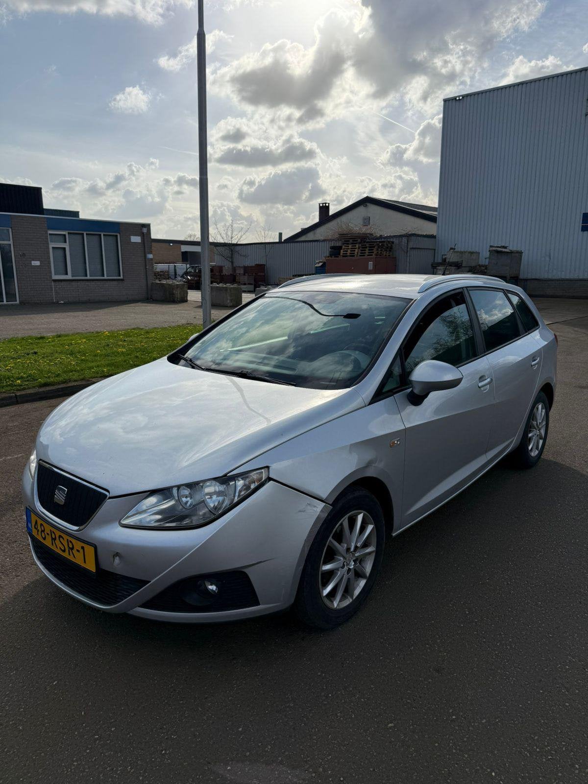 Seat Ibiza 1.2TDI 55KW Ecomotive ST 2011 Grijs, Auto's, Seat, Bedrijf, Ibiza, Achteruitrijcamera, Airbags, Airconditioning, Alarm