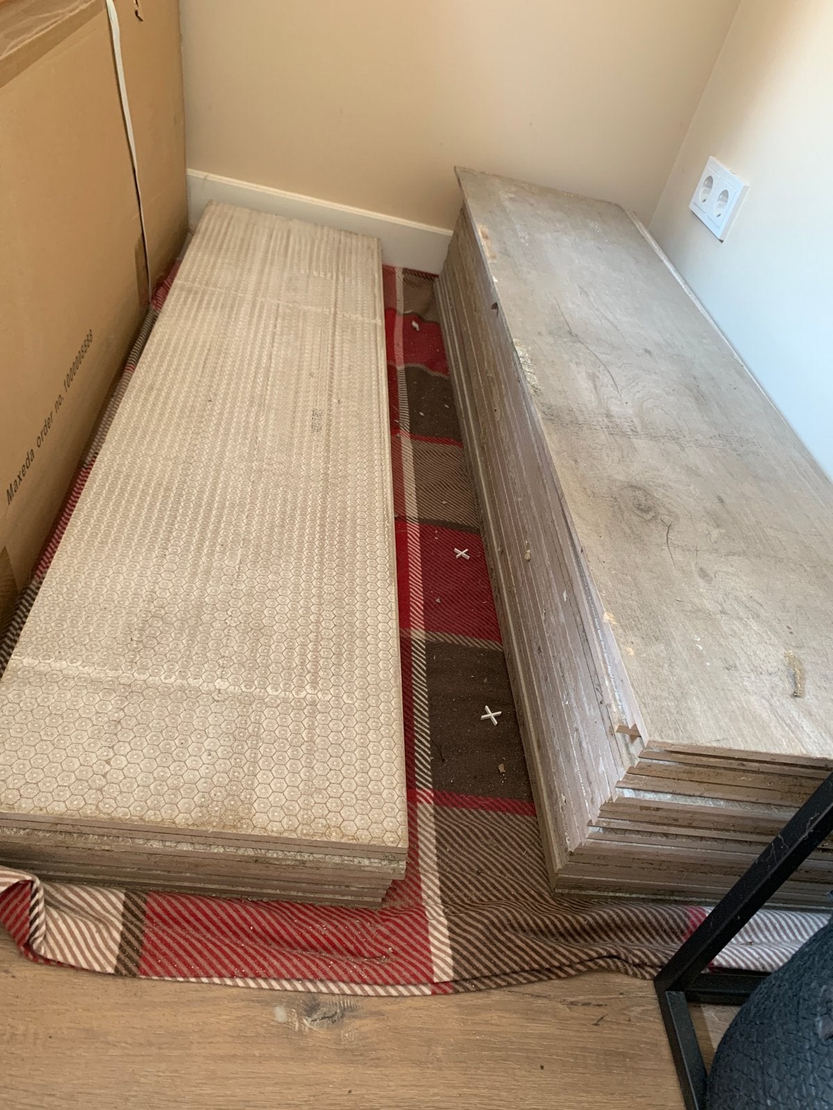 Partijtje houlooktegels 120x30x1 cm, Doe-het-zelf en Verbouw, Ophalen, Gebruikt, 10 m² of meer, 10 tot 30 cm