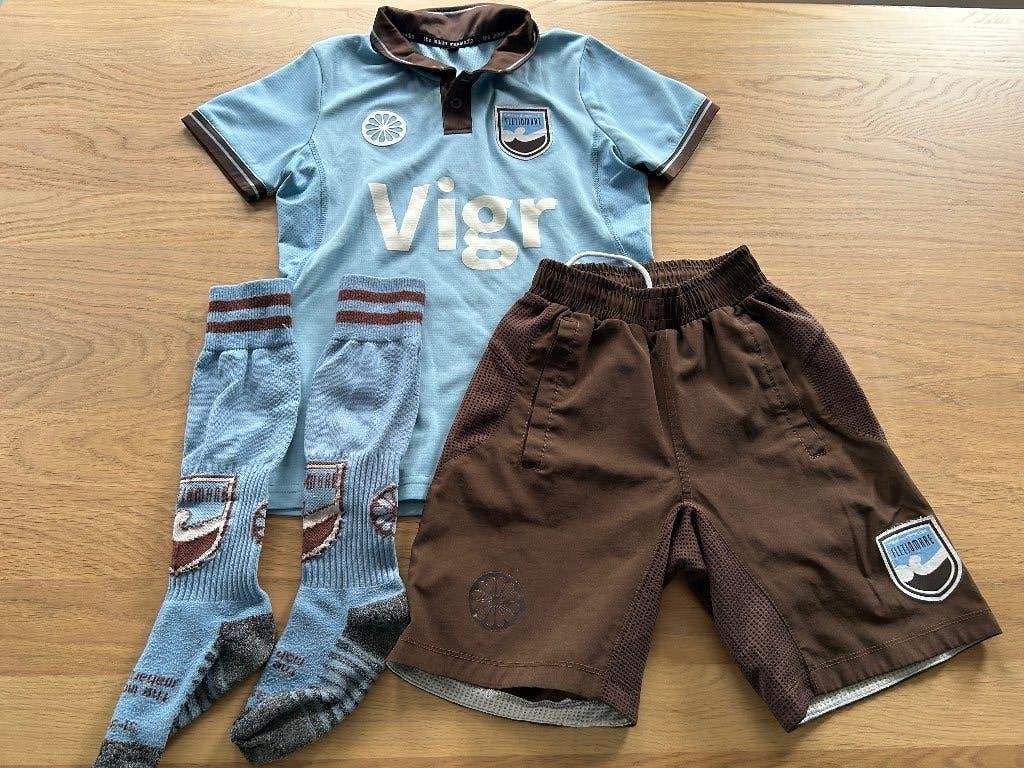 Fletiomare tenue maat 128, Ophalen, Gebruikt, Jongen, Sport- of Zwemkleding