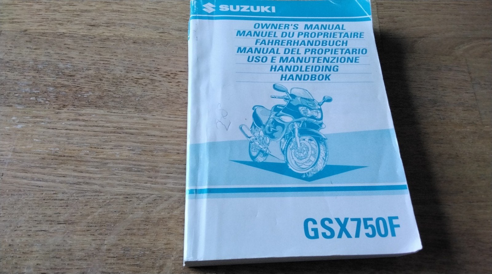 GSX 750 F handleiding, Motoren, Handleidingen en Instructieboekjes, Ophalen of Verzenden, Suzuki
