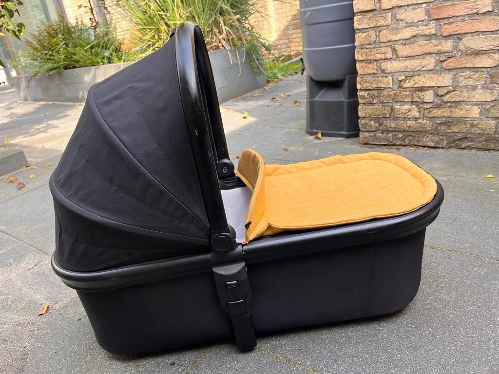 DEZE WEEK GRATIS OPHALEN Phil en Teds Snug Carrycot, Kinderen en Baby's, Kinderwagens en Combinaties, Gebruikt, Kinderwagen, Overige merken