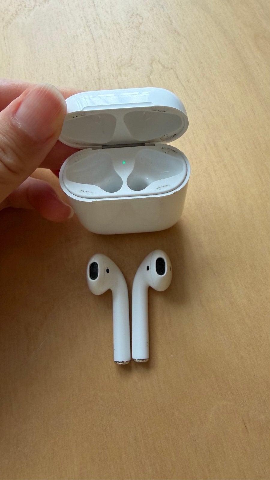 Apple Airpods 2 (A2031) - Gekocht in 2020, In-ear, Gebruikt, Bluetooth, Ophalen of Verzenden
