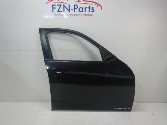 2022004455BMW X1 E84 Portier Rechts-Voor Jet Black Metallic, Ophalen of Verzenden, Gebruikt, Voor, Deur