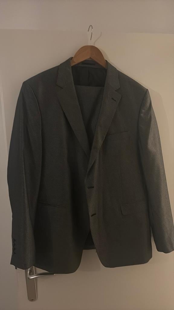 grijze kostuum 56, Ophalen of Verzenden, Zo goed als nieuw, Maat 56/58 (XL), Grijs